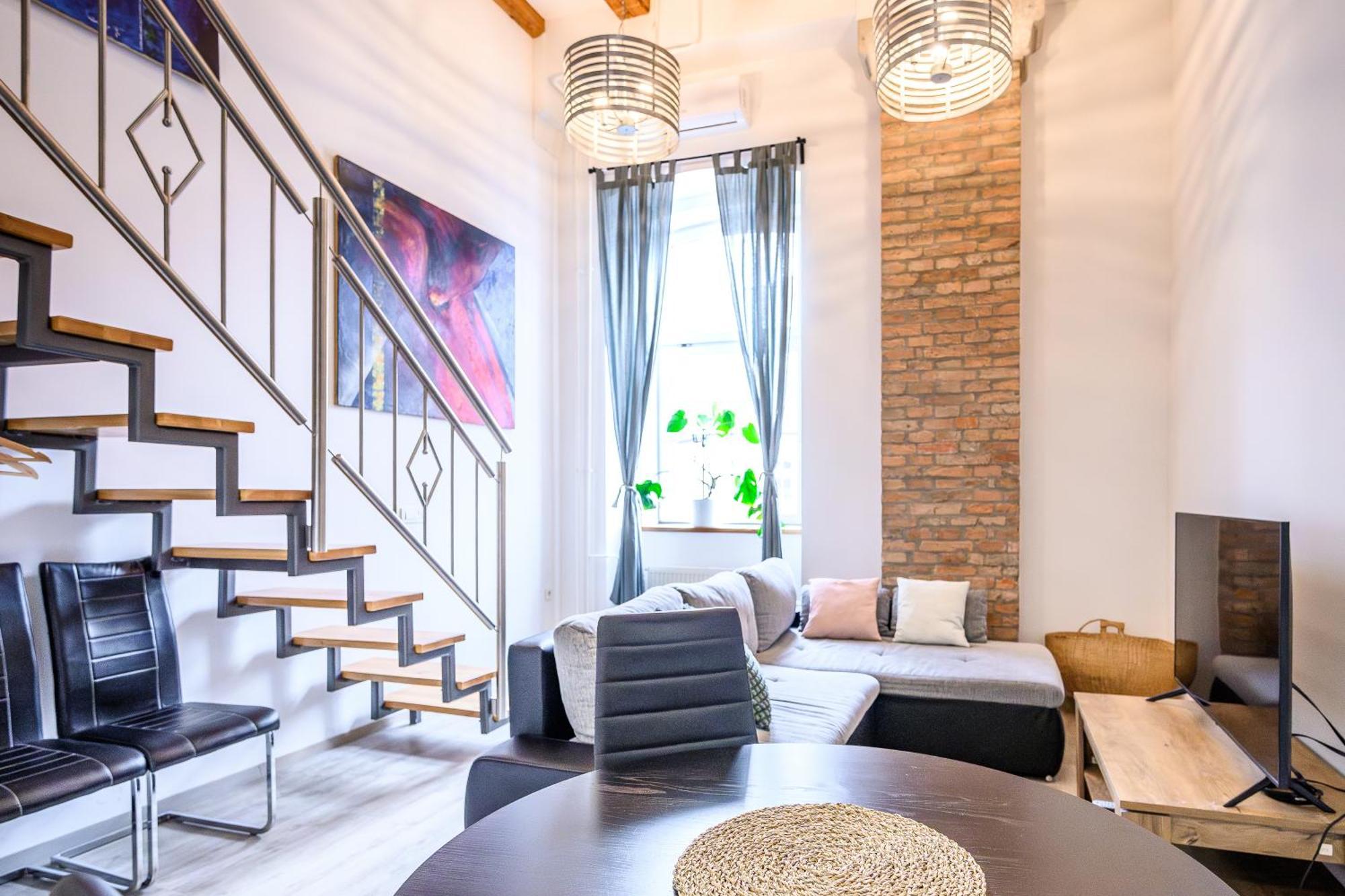 The Comfortable Loft Любляна Экстерьер фото